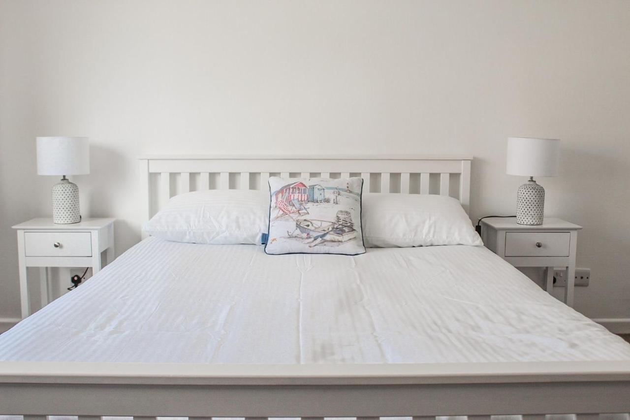 فيلا Lovely Bungalow Close To Beach برستاتين المظهر الخارجي الصورة